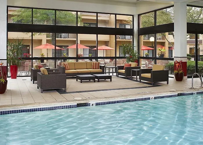 Hotel Courtyard By Marriott Chicago Naperville