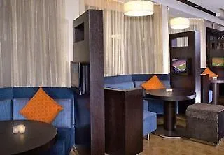 Courtyard By Marriott Chicago Naperville