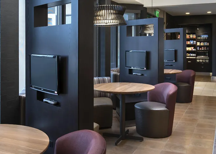 Hotel Courtyard By Marriott Chicago