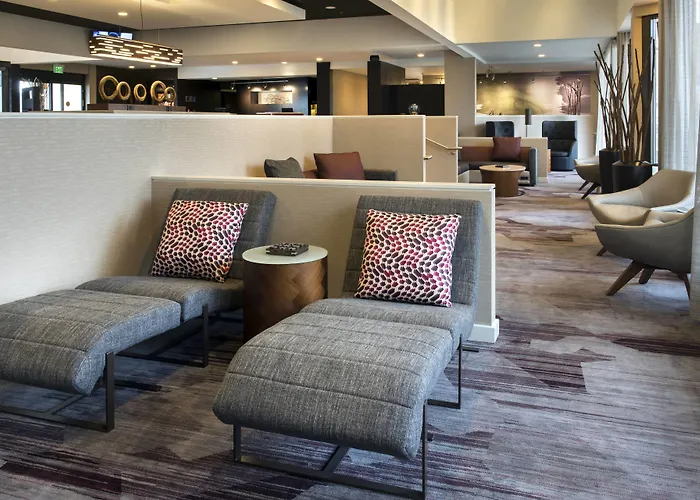 Courtyard By Marriott Chicago 3* Naperville