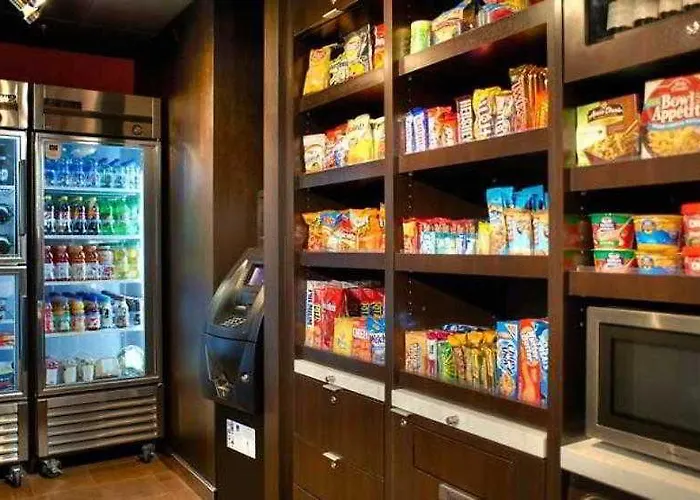 Hotel Courtyard By Marriott Chicago 3*